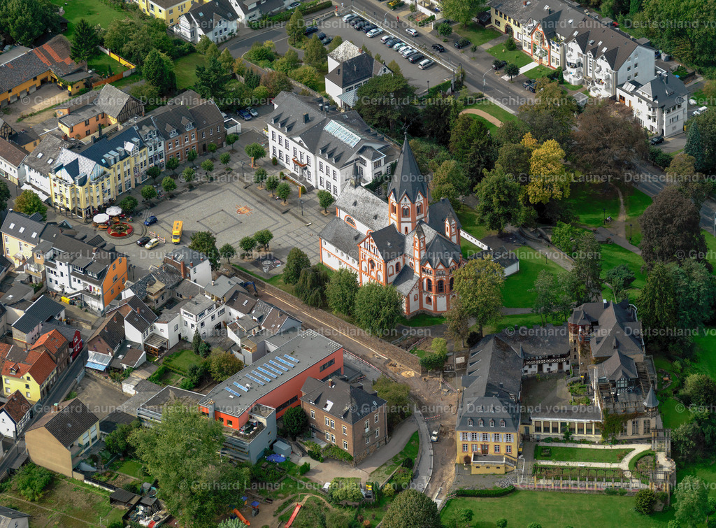 3196607 | Sinzig, Pfarrkirche St. Peter und Zehnthof