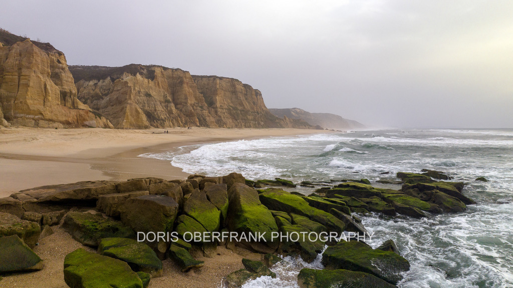 Green magic | Praia De Vale Furado near Nazaré:  Green magic - Realisiert mit Pictrs.com