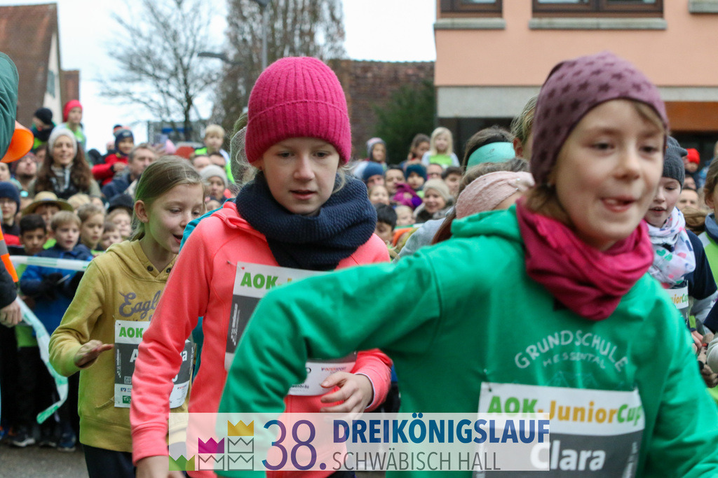 400m AOK Junior Cup | 3 Koenigslauf 2024 400m AOK Junior Cup - Realisiert mit Pictrs.com