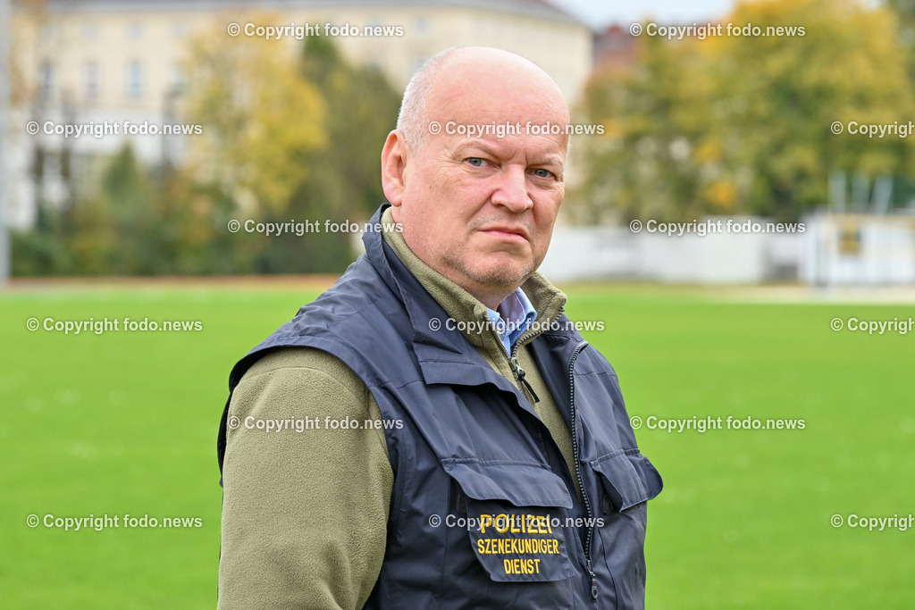 Johannes Prager (Szenekundiger Dienst Polizei Linz)_ 25.10.2023-9 | 25.10.2023, Linz, AUT, Stadtpolizeikommando Linz, im Bild Johannes Prager (Szenekundiger Dienst Polizei Linz)