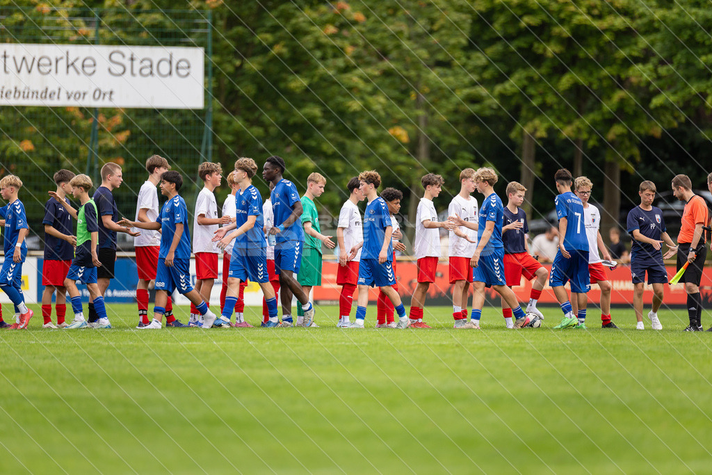 20250920_Picselweb-Fotografie_1R3_2076 | JFV D/A &amp; Stade - VfB Oldenburg0:1 VfB no70:2 VfB no70:3 VfB JFV Eigentor0:4 VfB no70:5 VfB no71:5 JFV no3 Jaric Jimenez-Voss2:5 JFV no9 Janko Sylvester3:5 JFV no16 Damian Elias Mihro Burekovic - Realisiert mit Pictrs.com