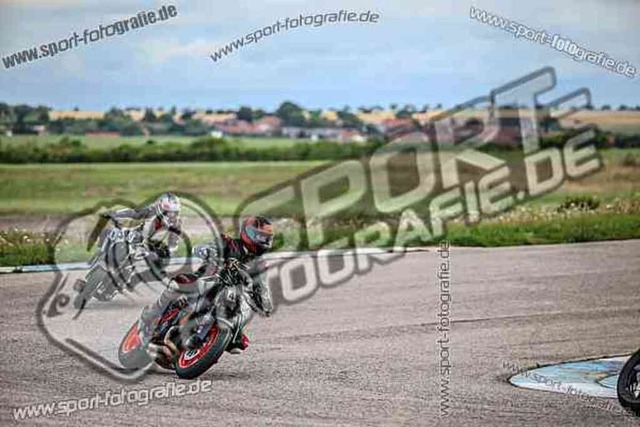 pubi3899 | Professionelle Fotos von Sportveranstaltungen, aber auch Hochzeiten und anderen Events. - Realisiert mit Pictrs.com