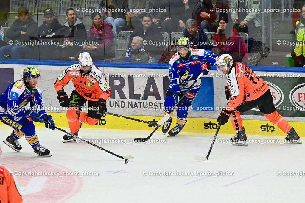 EC IDM WÄRMEPUMPEN VSV vs. MOSER MEDICAL GRAZ99ERS | #16 Kevin Hancock EC VSV, #13 Michael Schiechl Graz 99ers, #10 Thomas Vallant EC VSV, #17 Manuel Ganahl Graz 99ers, EC IDM WÄRMEPUMPEN VSV vs. MOSER MEDICAL GRAZ99ERS, EC IDM WÄRMEPUMPEN VSV vs. MOSER MEDICAL GRAZ99ERS am 12.03.2026 in Villach (Stadthalle Villach), Austria, (Photo by Bernd Stefan)