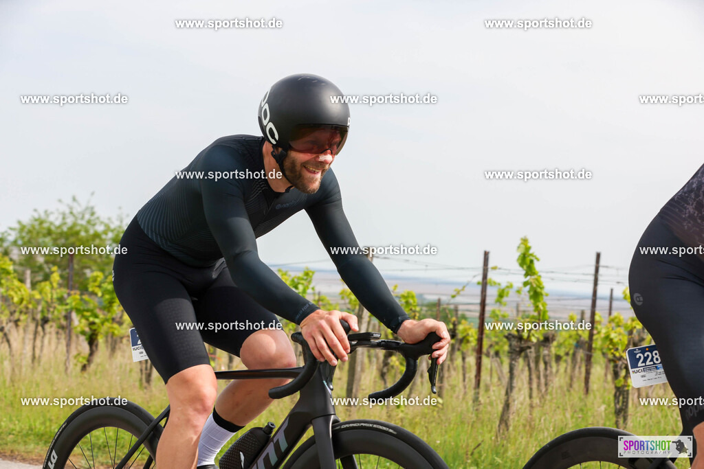 007A5706 | Neusiedler See Radmarathon 2025 #neusiedlerseeradmarathon #yourpictrs #sportshot_your_pictrs @Sportshotphotography Copyright:www.sportshot.de