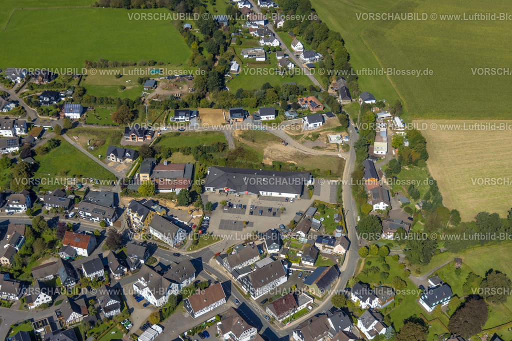Lennestadt230909729Elspe | Luftbild, Penny Supermarkt, Baustelle mit Neubau-Wohnsiedlung Bockhelle, Elspe, Lennestadt, Sauerland, Nordrhein-Westfalen, Deutschland