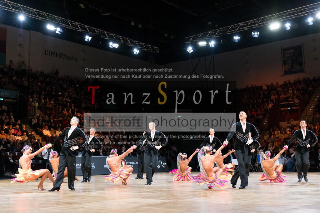 20241109_DM-Formationen_4054 | Tanzsportbilder, Standardtanz, Lateintanz, WDSF, DTV, LTVB, dancecomp, goc, hessen tanzt, blaues band der spree, walzer, tango, wiener walzer, slowfox, quickstepp, samba, rumba, cha-cha-cha, paso doble. jive, hd-kroft photography, turniertanzsport