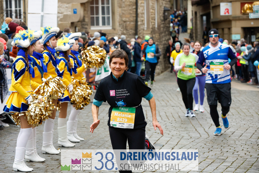 5km Roewisch Wohnbau Cup | 3 Koenigslauf 2024 5km Roewisch Wohnbau Cup - Realisiert mit Pictrs.com