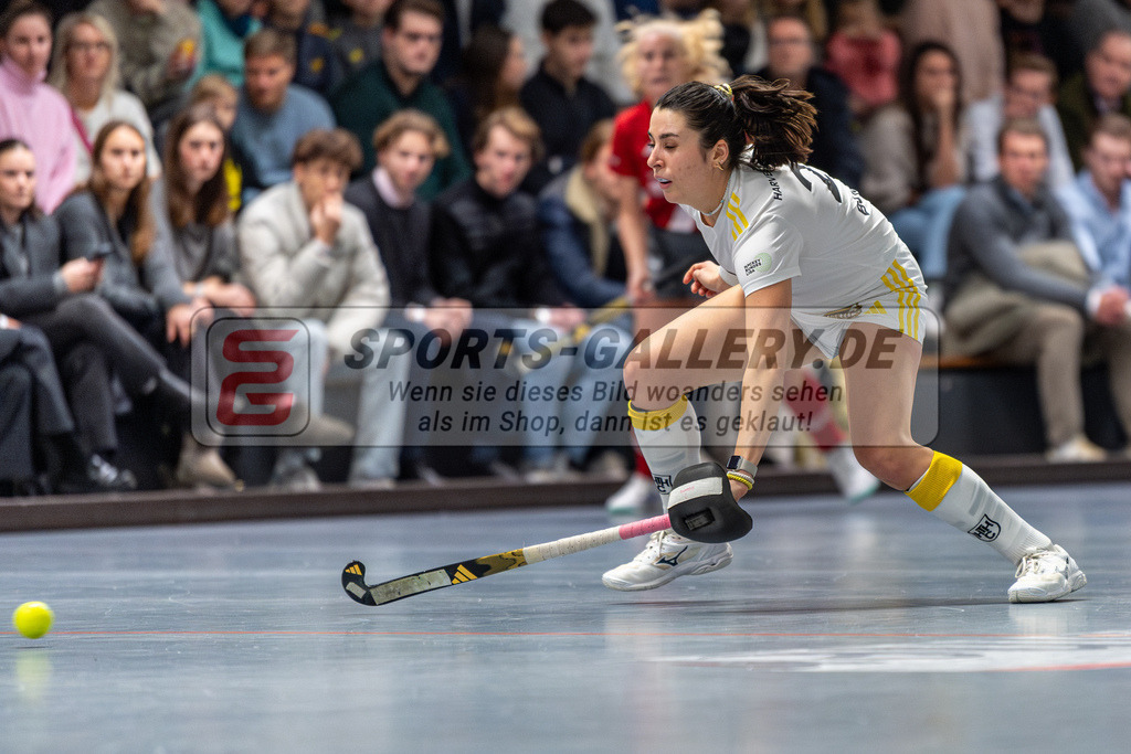 SM_2024-12-20-D85_-529 | 1.Bundesliga Hallenhockey  (W) DCADA - HTHC / 6:5 (3:3)