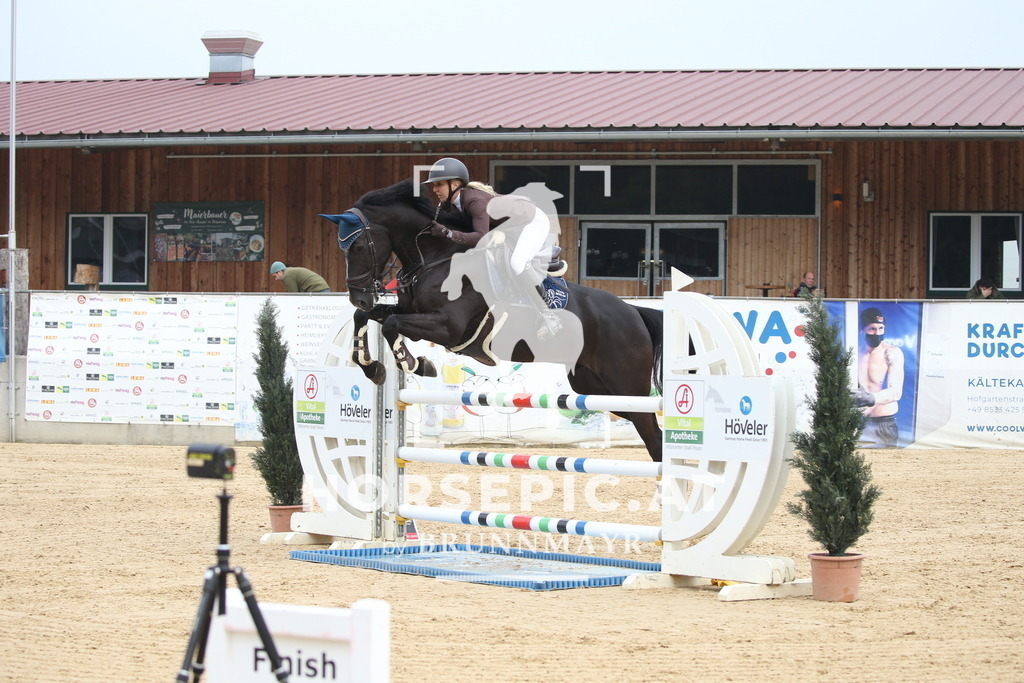 DL2Q3935 | Willkommen bei Brunnmayr - Design & Fotografie – Ihrem Spezialisten für Reitturniere und Pferdeveranstaltungen in Oberösterreich, Salzburg und Bayern! Seit über 17 Jahren sind wir leidenschaftlich dabei.