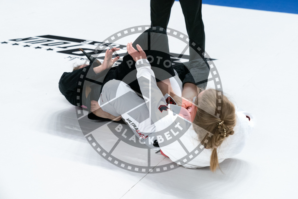 20241012PBB3267 | Athletes compete during the AJP Tour Europe Continental Jiu-Jitsu Professional Championship on October 12, 2024 in Almere near Amsterdam, Netherlands. © Chiara Dazi / photoblackbelt