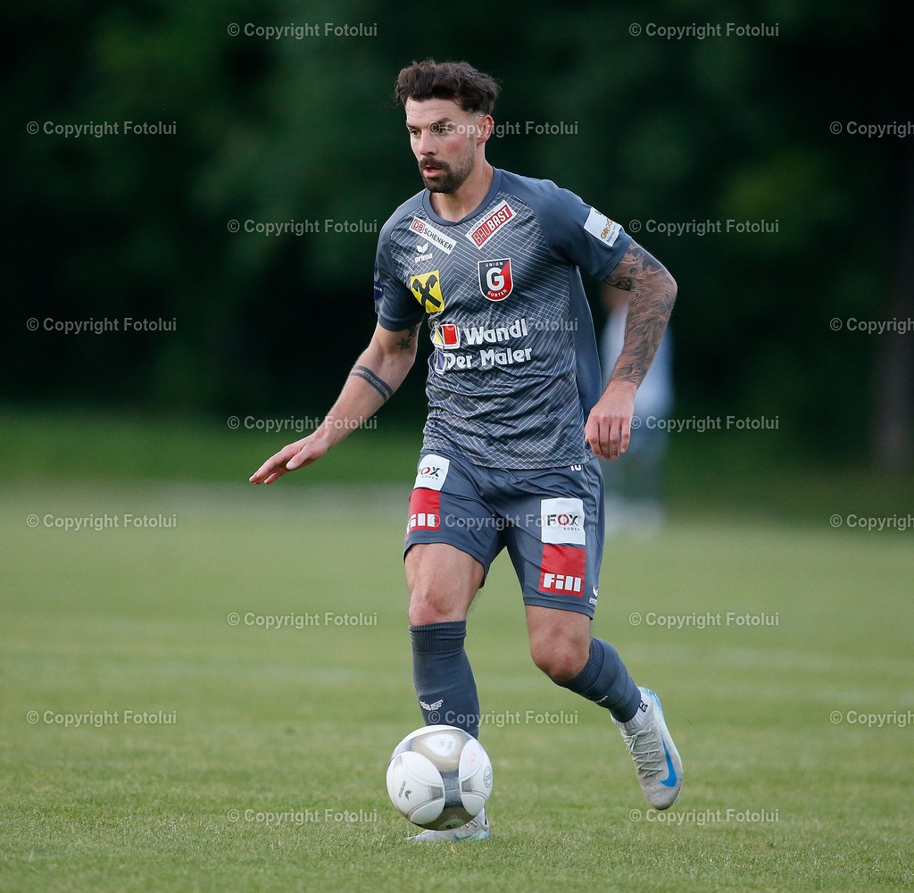 A_LUI_23052025_32 | SPORT FUSSBALL REGIONALLIGA MITTE ASKOE OEDT-UNION GURTEN 23.0.2025 IM BILD: SIMON SCHNAITTER (GURTEN) FOTO:FOTOLUI