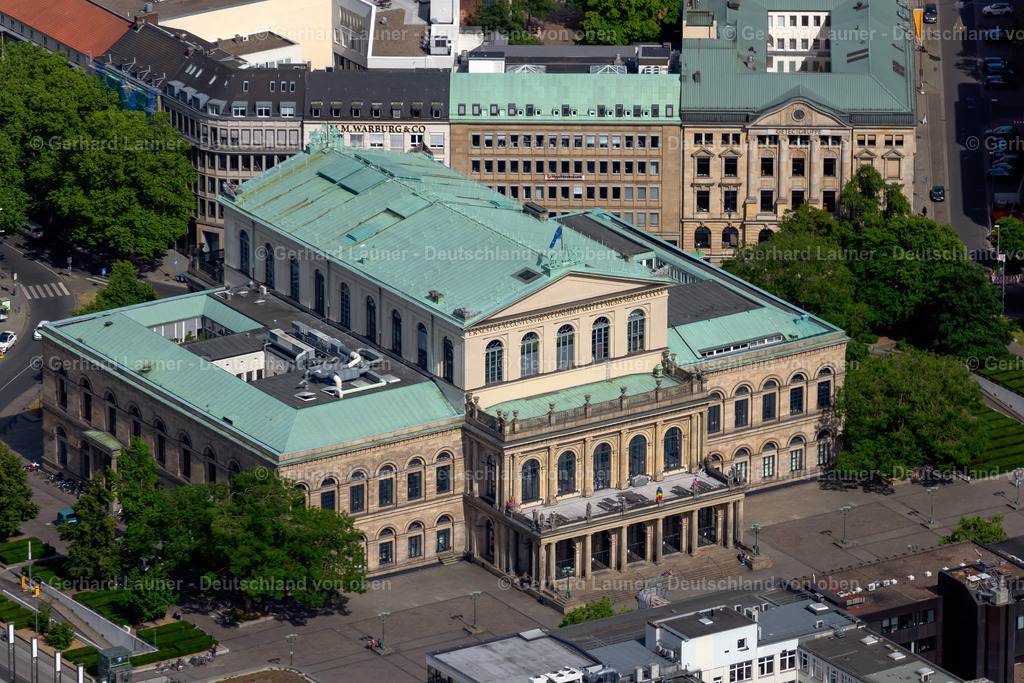 4030960 | HANNOVER 02.06.2020 Opernhaus und Schauspielhaus im Stadtzentrum in Hannover im Bundesland Niedersachsen, Deutschland. // Opera house in Hannover in the state Lower Saxony, Germany. Foto: Gerhard Launer