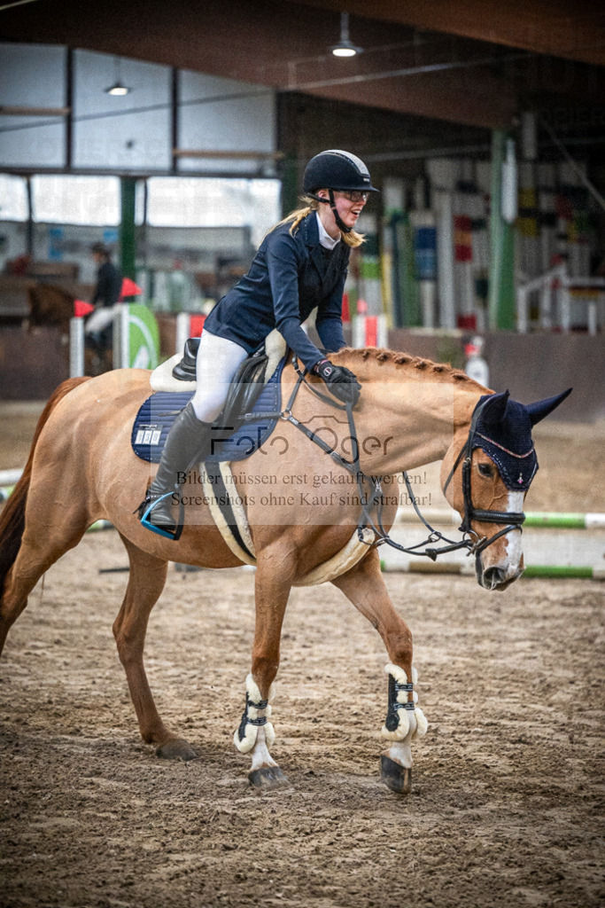 DOS_0103 | Entdecke hochwertige Reitturnierfotos von Foto Oger. Professionell, emotional und authentisch – jetzt Lieblingsmomente im Shop bestellen.Deutschlandweite Turnierfotografie. - Realisiert mit Pictrs.com