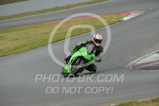 2024_08_18_PBK_44399 | Sportfotografie; SlowMotion; Video; Rennstrecke; Hafeneger; Speer; Racing; RSE; BMW; CBO; Trackday; Motorsportarena; Hockenheimring; Brno; Most; Barcelona; Valencia