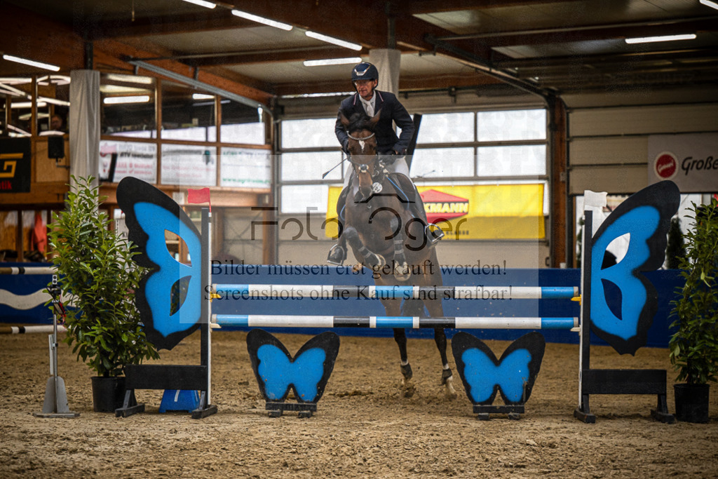 DOS_B1399 | Entdecke hochwertige Reitturnierfotos von Foto Oger. Professionell, emotional und authentisch – jetzt Lieblingsmomente im Shop bestellen.Deutschlandweite Turnierfotografie. - Realisiert mit Pictrs.com