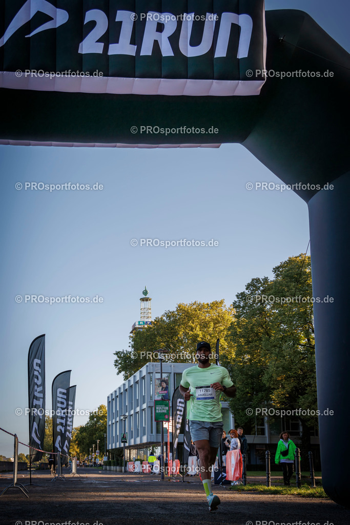 Brückenlauf Halbmarathon des ASV Köln; Köln, 14.09.25 | Impressionen vom Brückenlauf Halbmarathon des ASV Köln am 14.09.25 in Köln (Deutschland). Foto: BEAUTIFUL SPORTS/Bernd Hoffmann