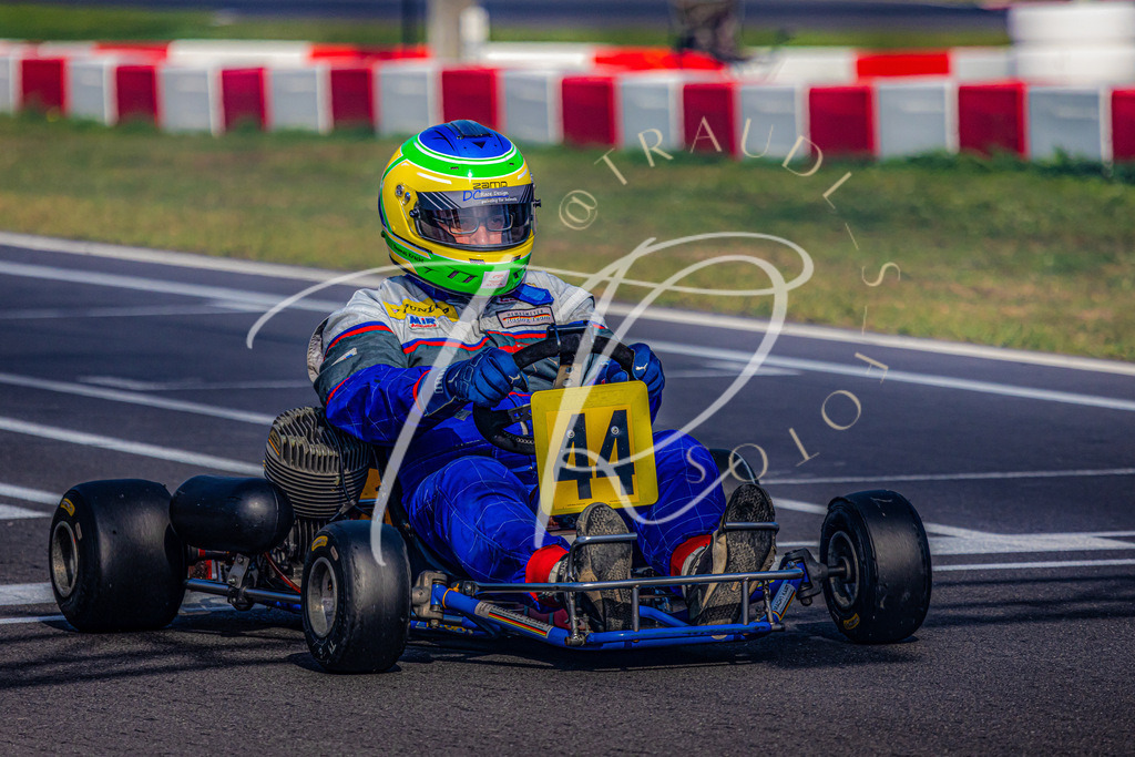 34B205F8-28FC-4C1B-93F9-8799DAD3A292 | traudl_s_fotos