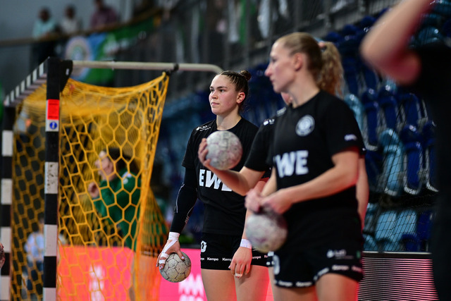 Handball I Frauen I Saison 2025-2026 I 1. HBF I 9. Spieltag I VfL Oldenburg - HSG Blomberg-Lippe I 72985 | Der Sportfotograf. - Realisiert mit Pictrs.com