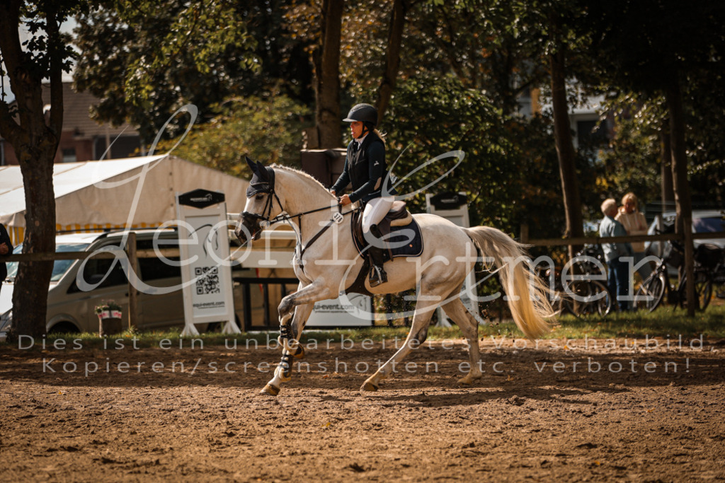 05.SaSpE00182 | Leoni Ertmer Photography - Realisiert mit Pictrs.com