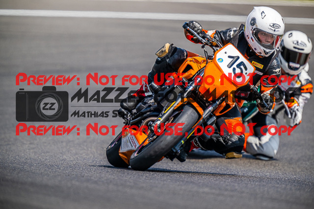 MaZZes_FotoMatrix_220506_98605 | Fotograf Mathias Schmid
Sportfotograf,
Eventfotograf,
Hochzeitsfotograf,
Portraitfotograf