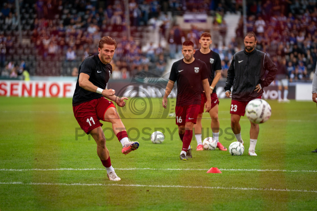 SG Sonnenhof Großaspach vs. Arminia Bielefeld, Fussball, DFB-Pokal, 1. Runde, 22.08.2026 | Tim Rossmann (SG Sonnenhof Großaspach, #11),SG Sonnenhof Großaspach vs. Arminia Bielefeld, Fussball, DFB-Pokal, 1. Runde, 22.08.2026,DFB regulations prohibit any use of photographs as image sequences and/or quasi-video