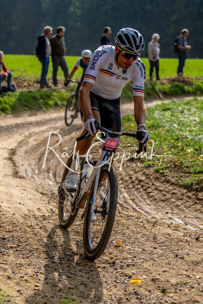Ralf Eppink Photography 20251012_DSC05046 | Sportfotografie, Eventfotografie, Porträtfotografie, Radsport Fotograf, Triathlon Fotograf, Düsseldorf Fotograf, Köln Fotograf, Actionfotografie, Teamfotografie, Peoplefotografie, Business Portraits, Veranstaltungsfotografie, Reportagefotografie - Realisiert mit Pictrs.com