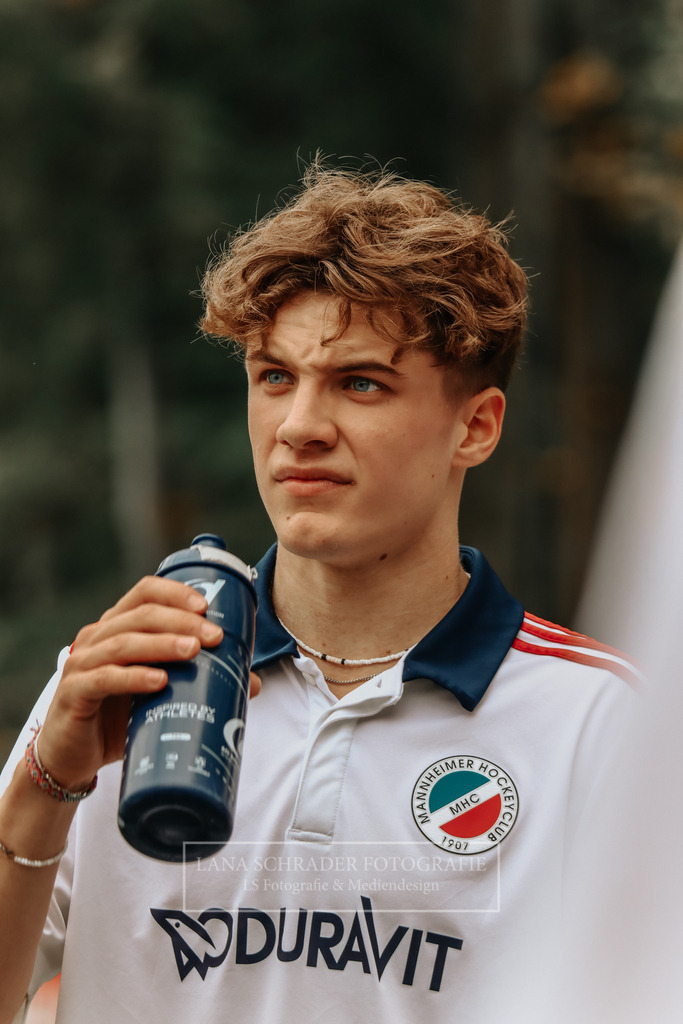 MU18_DM_ZWR_HF_MHC-ASVM_18.10.25_Köln (119 von 286) | lanaschraderfotografie - Realisiert mit Pictrs.com