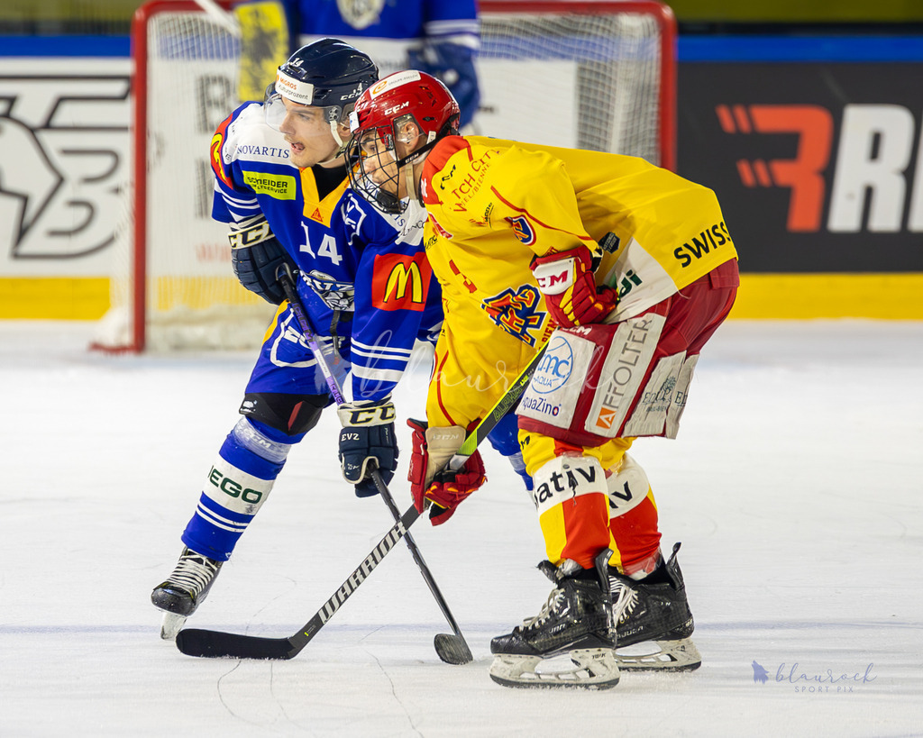 U20 EHCB vs EVZ -18 | Sportbilder, Sportfotograf, Hochzeits- und Eventfotografin, Flugshows, Portraits und Tiershooting, Aviation, Downhill, Nationalleague, Swissleague, International