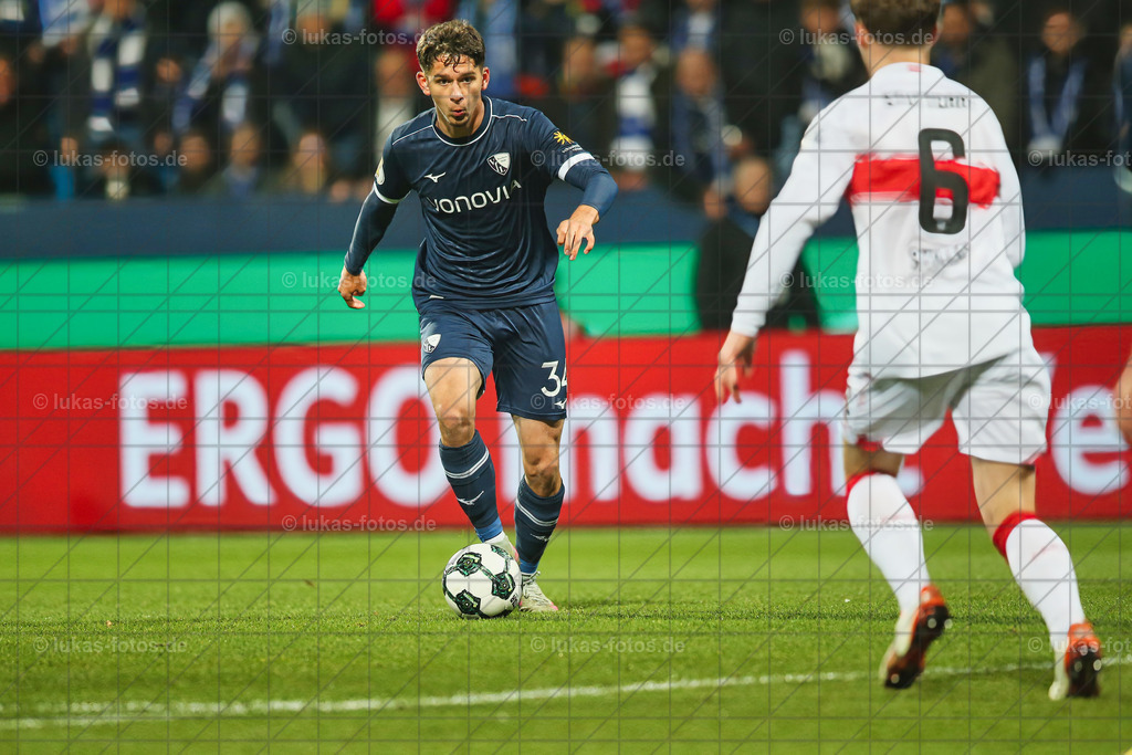 2025-12-03 Lenz VfL Bochum - VfB Stuttgart DFB Pokal Foto Lukas 356 | Luftbilder Castrop-Rauxel und Fotos vom VfL Bochum kaufen im Webshop der Bilder von Jens Lukas: lukas-fotos - Realisiert mit Pictrs.com