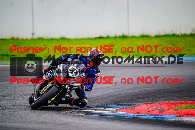 MaZZes_FotoMatrix_240614_6007705_5023 | WEISS