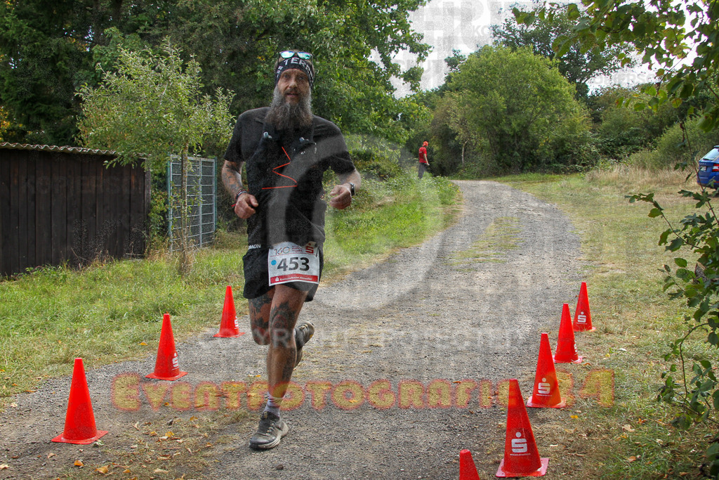 250830_1152_EV4_3711 | Sportfotografie im Rhein-Sieg Kreis, Köln, Bonn, NRW, Rheinland Pfalz, Hessen, etc. Unser Tätigkeitsfeld umfasst den Laufsport vom Volkslauf über den Marathon, Duathlon, Triathon bis zum Ultralauf wie Kölnpfad Ultra oder Schindertrail.
