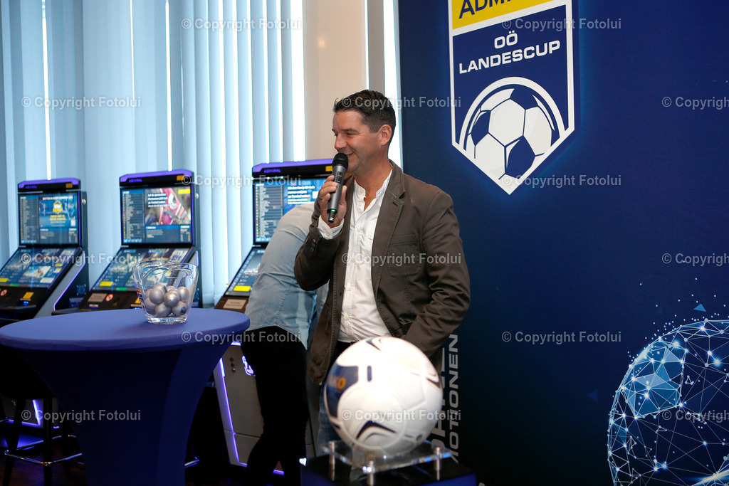 A_LUI_030724_35 | bilder, linz, photo, foto, fussball, sport, fotolui, bundesliga