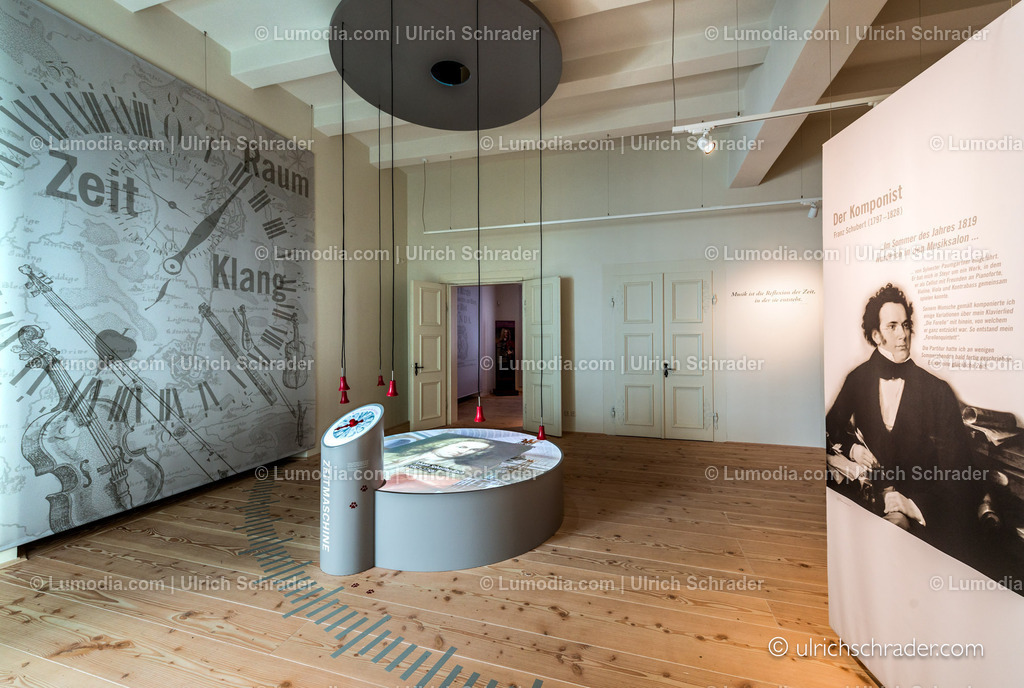 _ulrichschrader.com-97 | Stockfoto und Bilderpool mit Bildmaterial aus Deutschland, dem Harz, Halberstadt, Quedlinburg, Wernigerode und weltweit. Qualitativ hochwertige und professionelle Fotos anschauen und kaufen. - Realisiert mit Pictrs.com