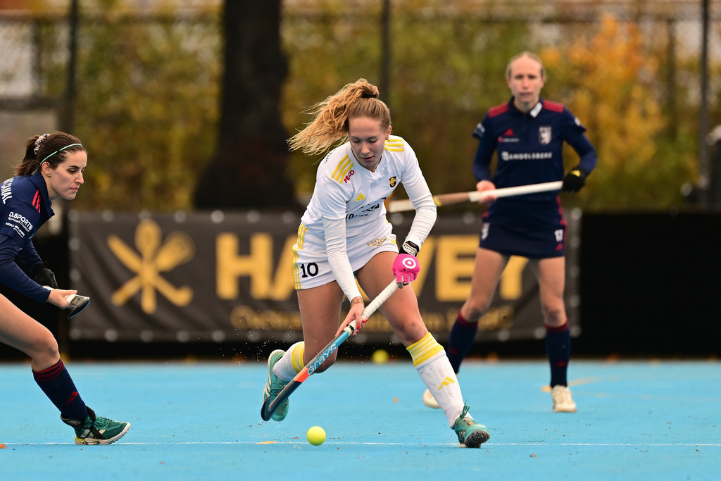 Hockey I Frauen I Saison 2025-2026 I Bundesliga I 10. Spieltag I Harvestehuder THC - Düsseldorfer HC | Der Sportfotograf. - Realisiert mit Pictrs.com
