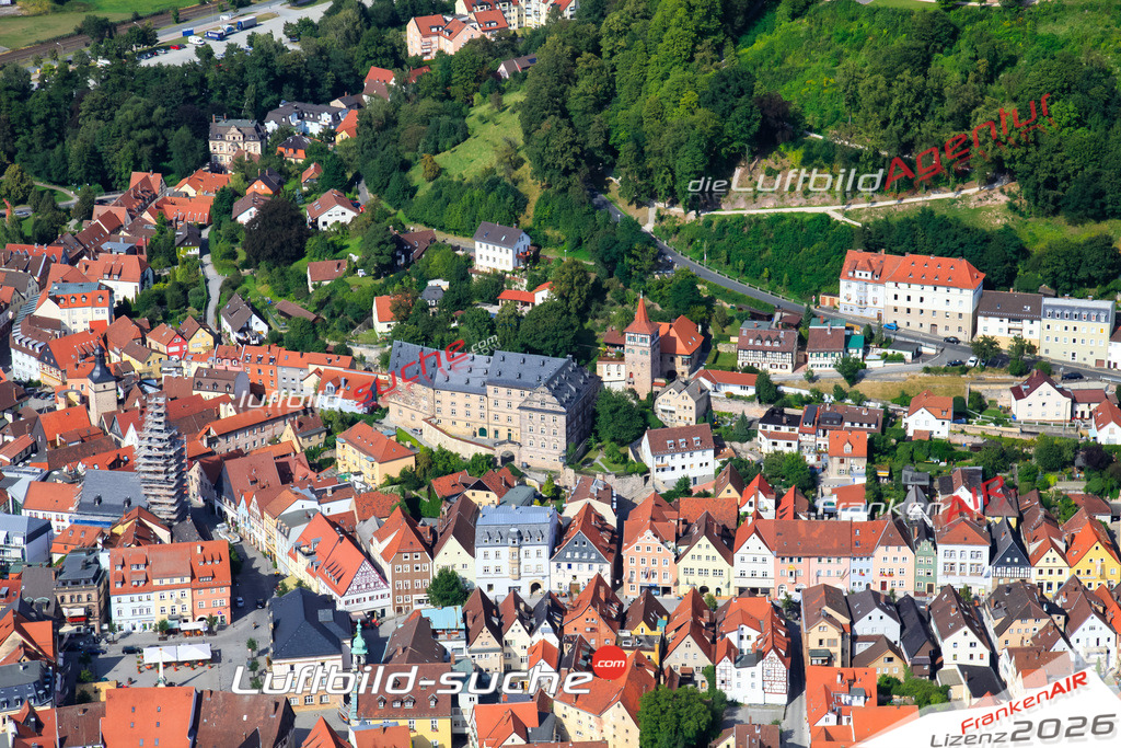 Luftbild von Obere-stadt Kulmbach - Luftaufnahme wurde 2009 von https://frankenair.de mittels Flugzeug (keine Drohne) erstellt - die Geschenkidee