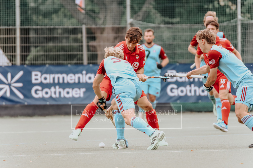 Herren_Bundesliga_02_F_RWK-UHC_21.09.25_Köln (148 von 471) | lanaschraderfotografie - Realisiert mit Pictrs.com