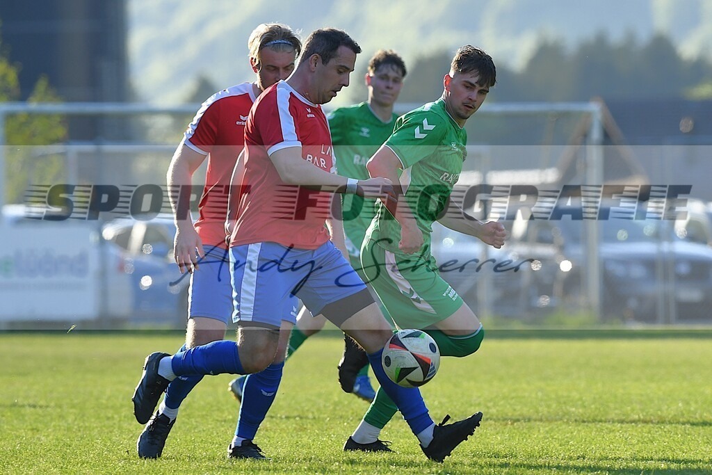 cDSC_3433 | Kaufen Sie Sportbilder im Onlineshop von Andy Scherrer Sportfotografie. Faszinierende Bilder von Sportevents aus der ganzen Schweiz. Fussball, Frauenfussball, Unihockey, Handball, Schwingen und weiteren Sportarten. - Realisiert mit Pictrs.com