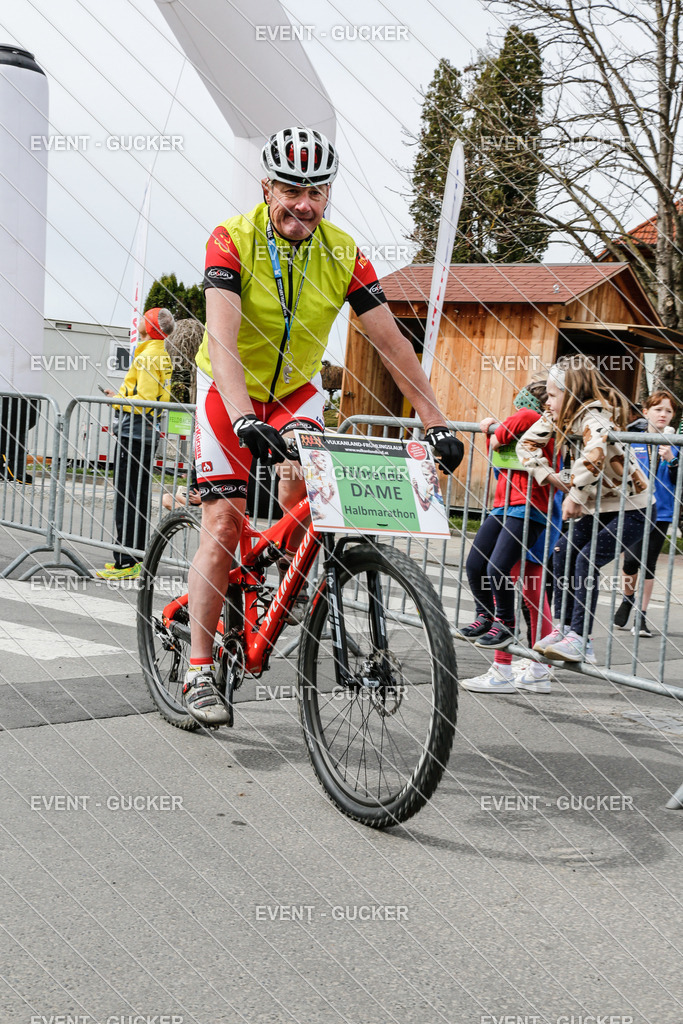 _IPS3754 | Sportfoto event-gucker Herbert Scherer