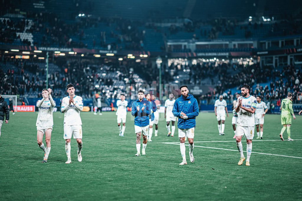 Fußball | Herren | Saison 2023/2024 | Play-Offs Europa League | FC Shakhtar Donetsk (UKR) vs. Olympique Marseille (FRA) | 15.02.2024 | Das Team von Olympique Marseille enttäuscht nach dem Spiel