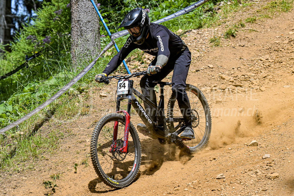 UCI Mountain Bike World Cup Lenzerheide 2022 - Downhill - 9. July 2022 | UCI Mountain Bike World Cup Lenzerheide 2022 - Downhill
Bike Kingdom, Lenzerheide
#54 CRUZ Lucas (CAN)
Bild: Sportfotografie Markus Aeschimann | www.markus-aeschimann.ch - Realisiert mit Pictrs.com