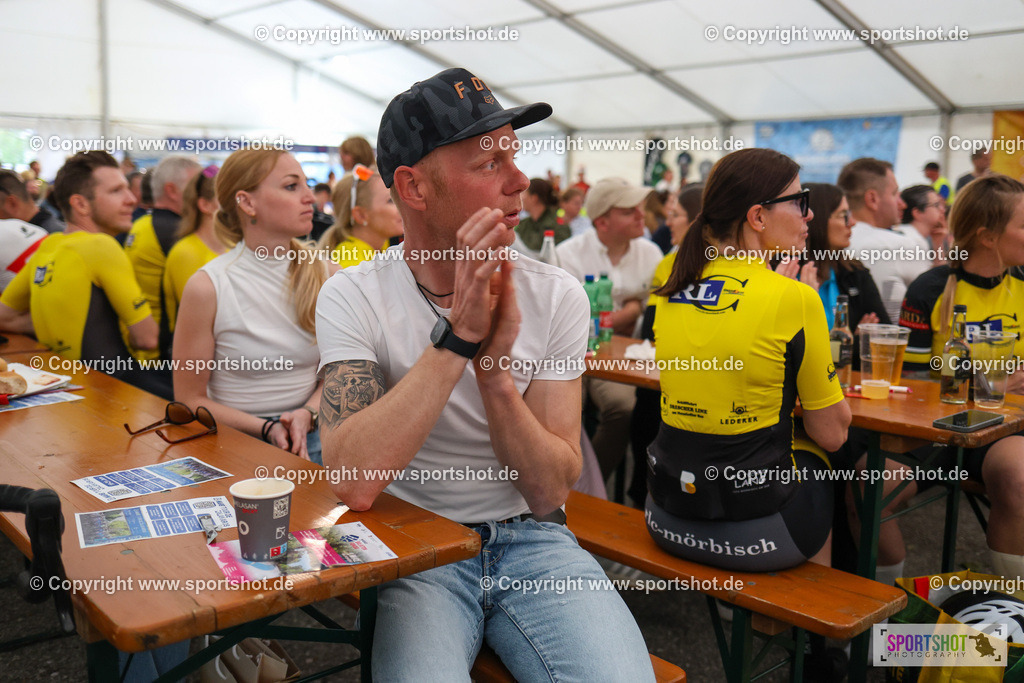 IMG_3279 | @sportshot_your_pictrs #yourpictures#roadtowm2029 #nrm #neusiedlerseeradmarathon #neusiedlersee #neusiedlerseetourismus #burgenland #mörbisch #nrm26 #burgenlandtourismus #voglundco #poweredbyburgenlandtourismus #radsport #rad #marathon #ucigranfondo #visitburgenland #ucigranfondoworldseries