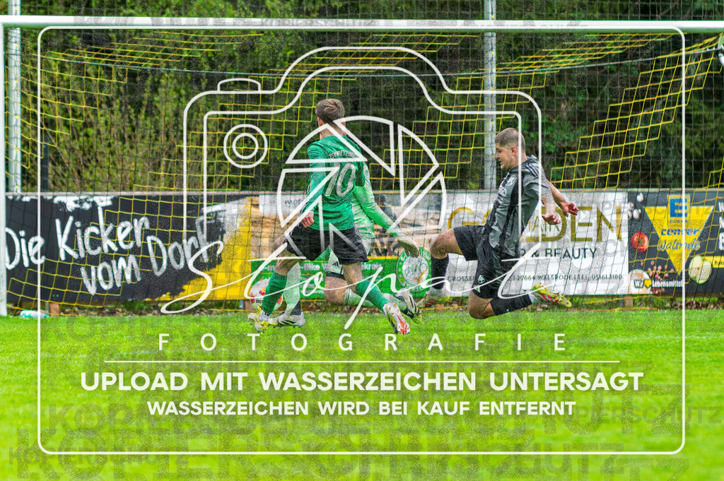 DZC_0711-Verbessert-RR | Moritz Erfurt (TSV Wietzendorf #10) beim Herren Kreisliga HK Spiel zwischen FG Fulde-Stellichte und TSV Wietzendorf im Fulder Zentralstadion, Fulde (Simon Paul Stopat) - Realisiert mit Pictrs.com