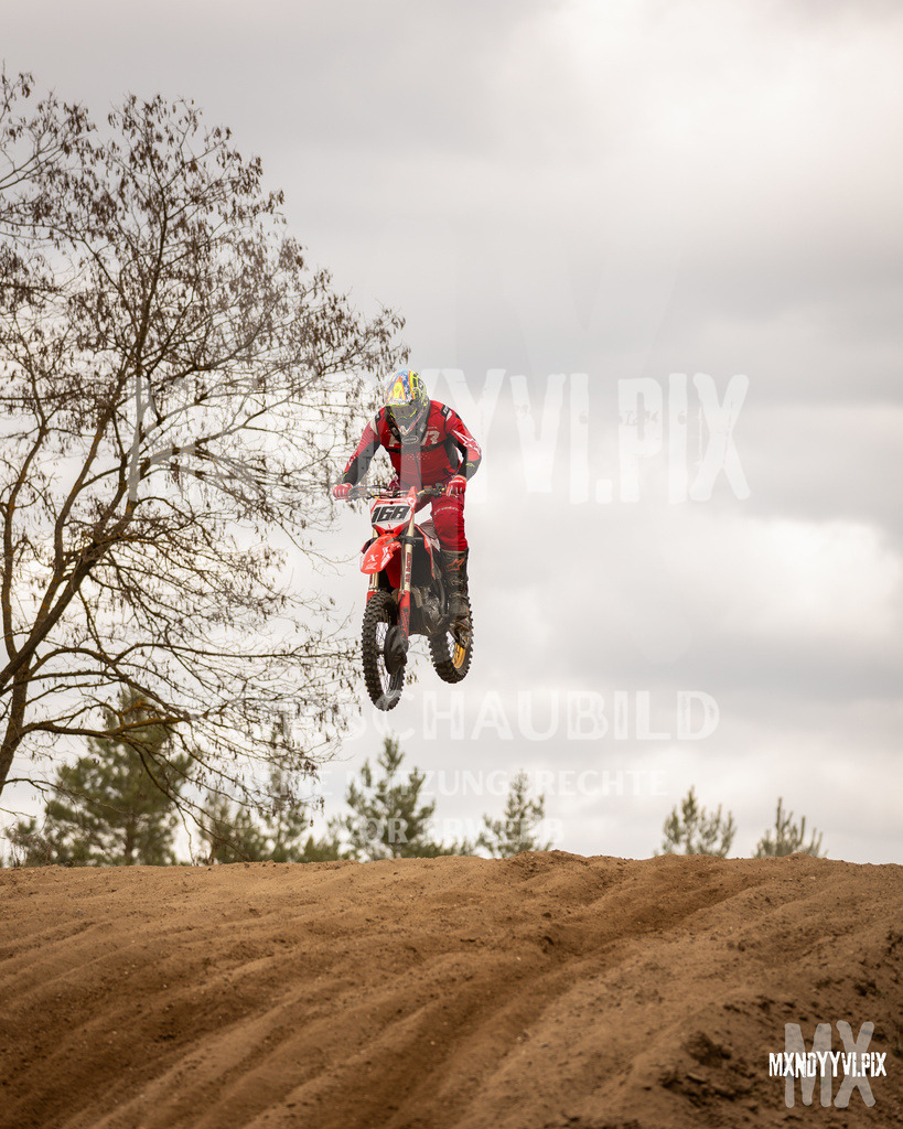 866A1817 | mxndyyvipix