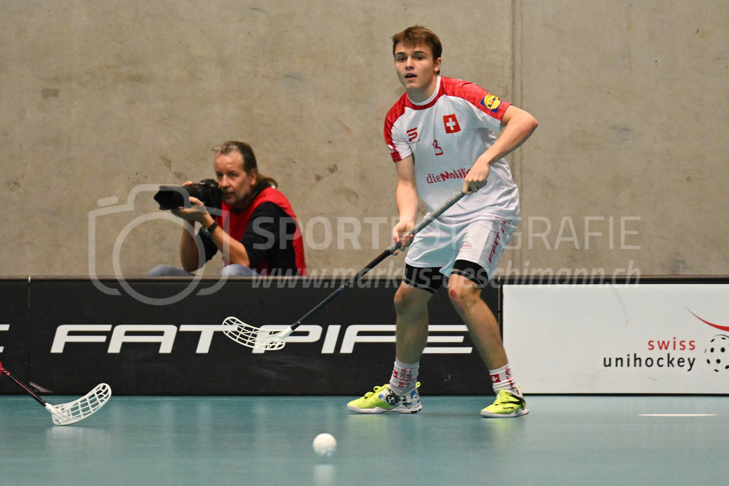 Switzerland B U19 vs Switzerland U19 - 4. February 2024 | Switzerland B U19 vs Switzerland U19
U19 Men International Matches in Switzerland
GoEasy Arena, Siggenthal Station
Switzerland forward #3 Seya Schwarz.
Credit: Markus Aeschimann | <a href="https://www.markus-aeschimann.ch">Sportfotografie Markus Aeschimann</a> | <a href="https://www.instagram.com/sportfotografie.aeschimann">@sportfotografie.aeschimann</a> - Realisiert mit Pictrs.com