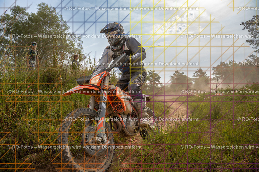Niederwürzbach 4 Lauf-505 | Sportfotografie von RO-Fotos: Motorsport, Motocross, Enduro, Laufveranstaltungen und Triathlon. Professionelle Fotos von Sportlern und Events. - Realisiert mit Pictrs.com