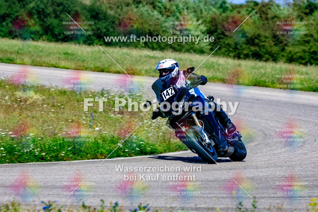 _TOU3200 | Hier findet Ihr Bilder von Touristenfahrten auf der Nürburgring Nordschleife oder von anderen Veranstaltungen die ich besucht habe. Viel Spass beim Durch Schauen 