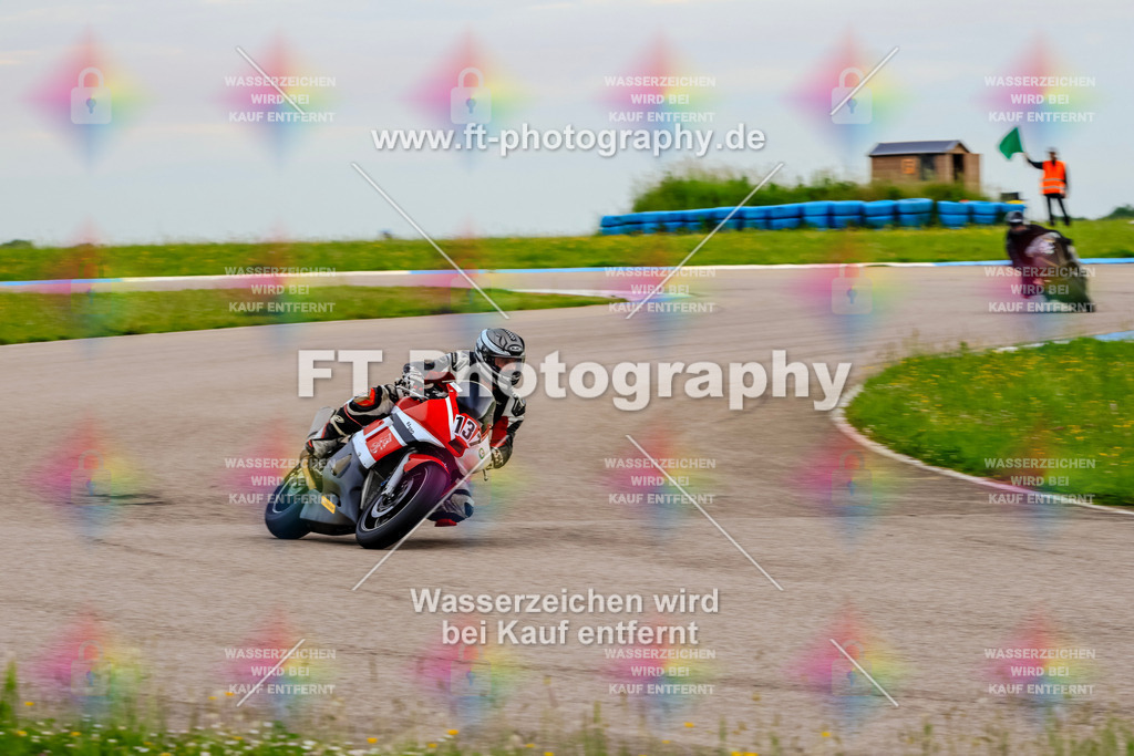 MotoTeam-1877 | Hier findet Ihr Bilder von Touristenfahrten auf der Nürburgring Nordschleife oder von anderen Veranstaltungen die ich besucht habe. Viel Spass beim Durch Schauen 