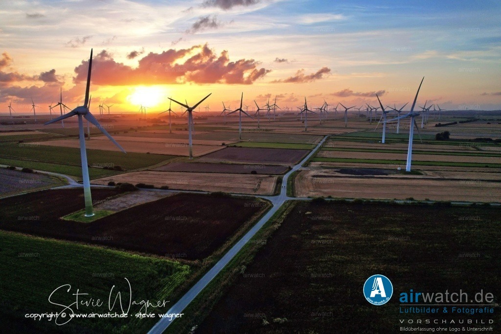 Windpark Breklumer-Koog | Luftbild, Windenergieanlagen, Enercon, Windpark Breklumer Koog