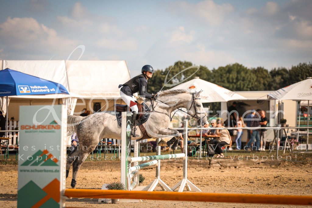 01.FrSpE00253 | Leoni Ertmer Photography - Realisiert mit Pictrs.com