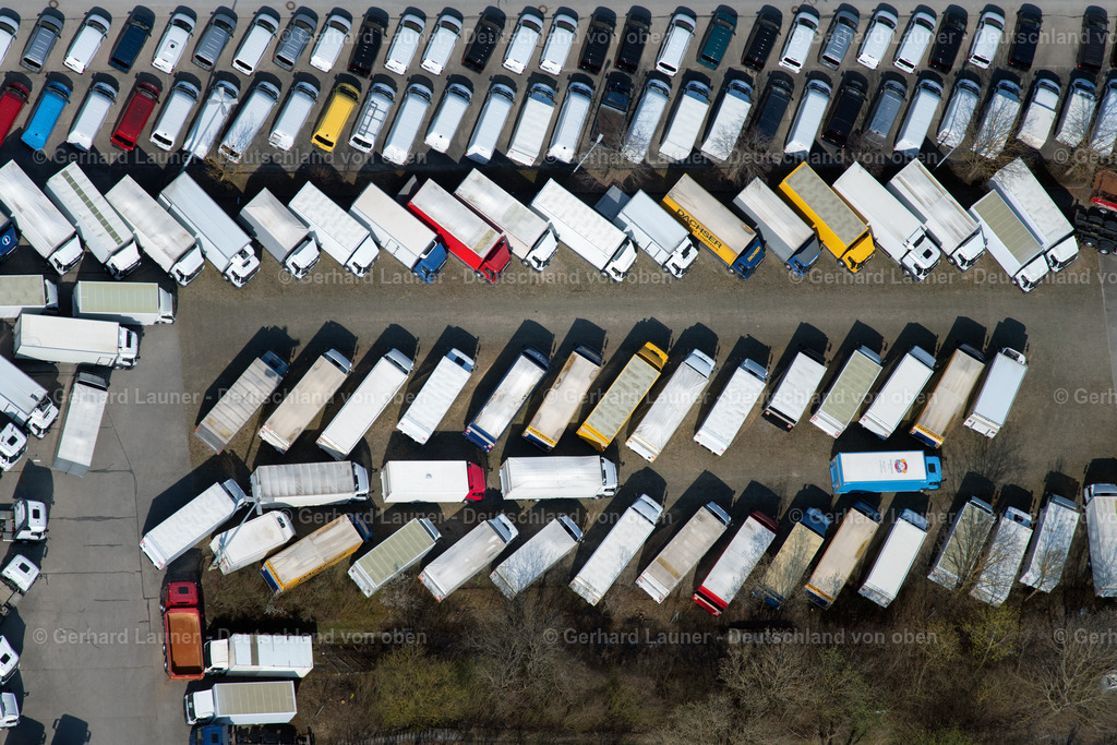 4022261 | Mercedes-Benz Niederlassung Neuperlach, München